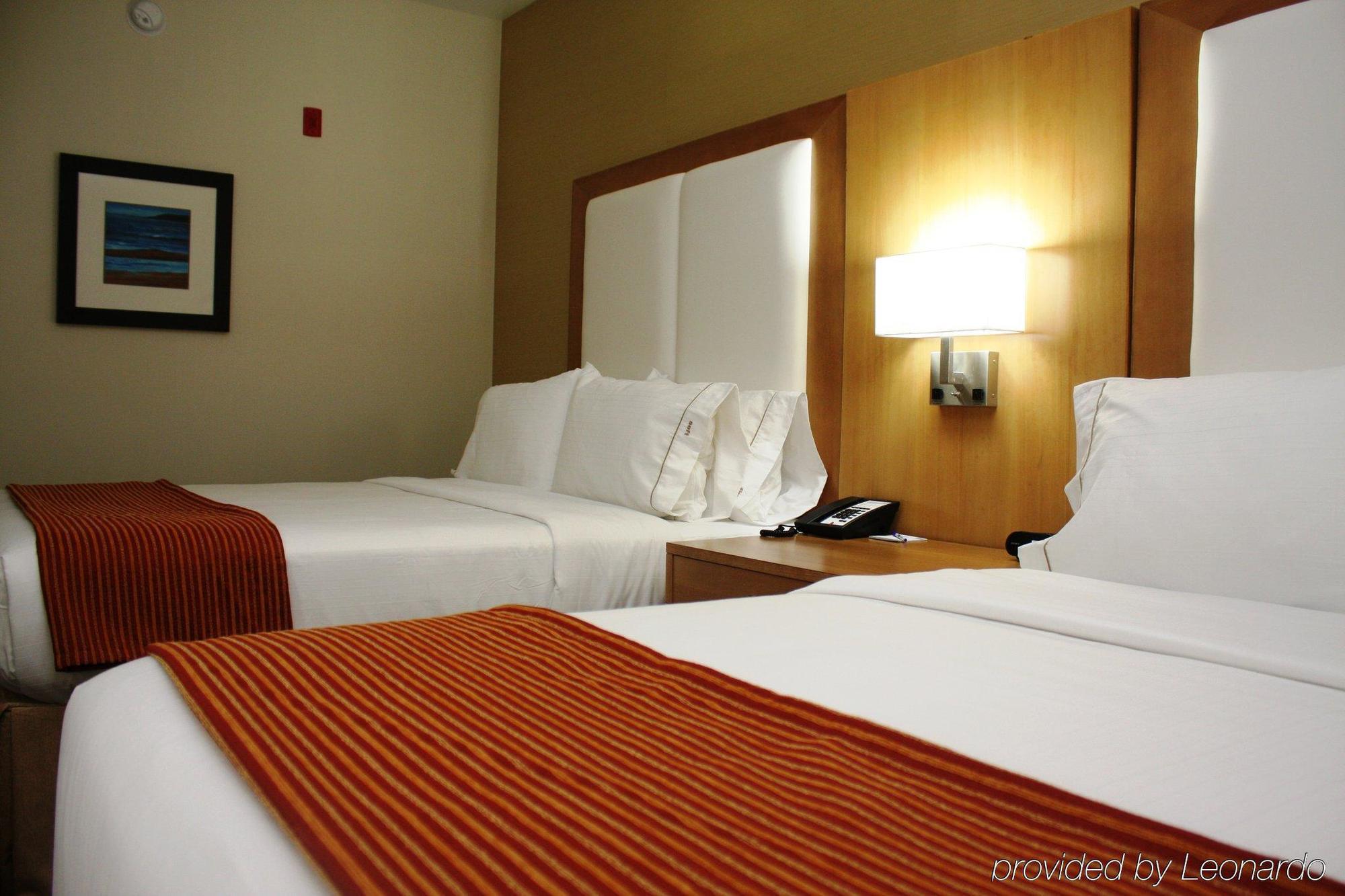 Holiday Inn Express North Hollywood - Burbank Area By Ihg Los Angeles Eksteriør billede