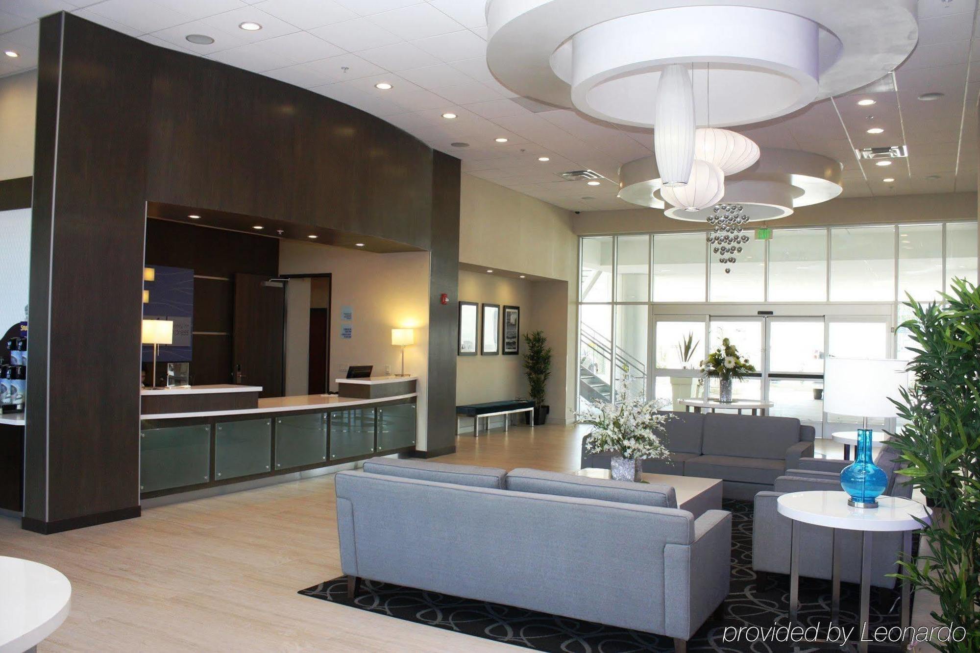 Holiday Inn Express North Hollywood - Burbank Area By Ihg Los Angeles Eksteriør billede